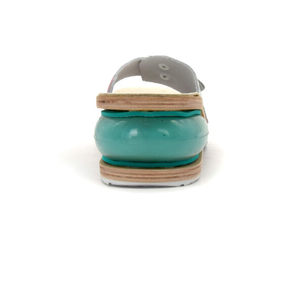 CLOGS MIT KISSEN
