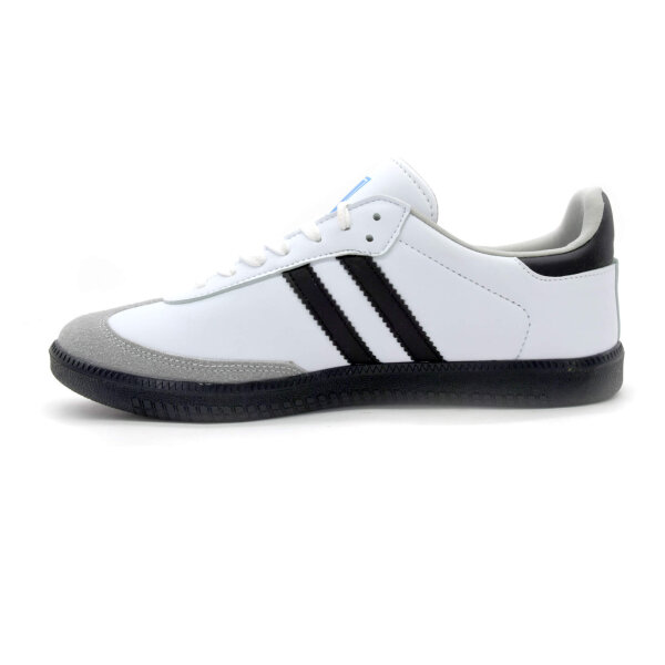SPORTSCHUHE