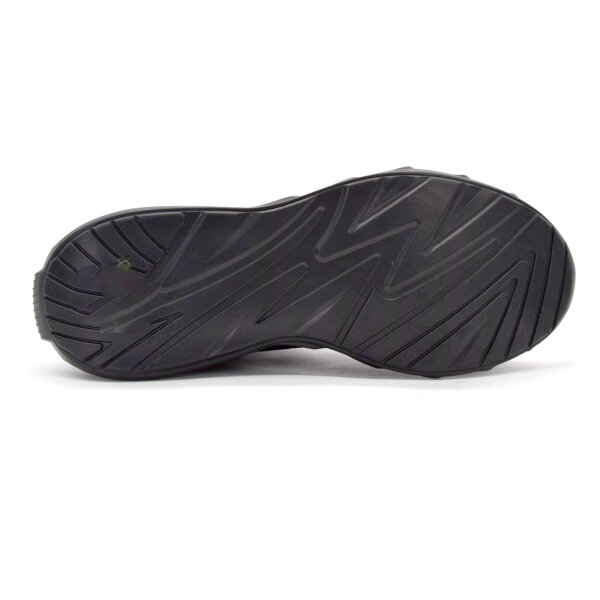SPORTSCHUHE