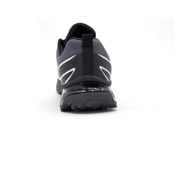 SPORTSCHUHE