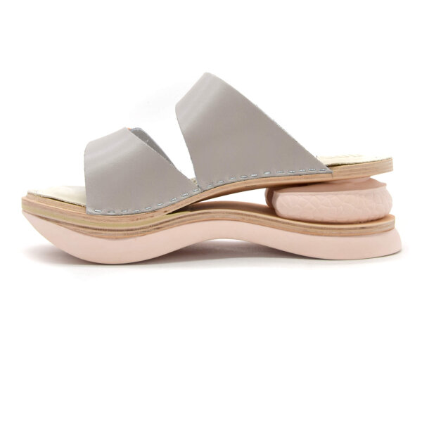 CLOGS MIT KISSEN
