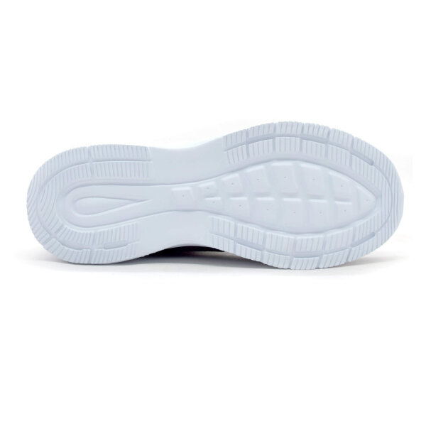 SPORTSCHUHE