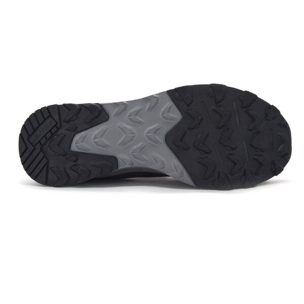 SPORTSCHUHE