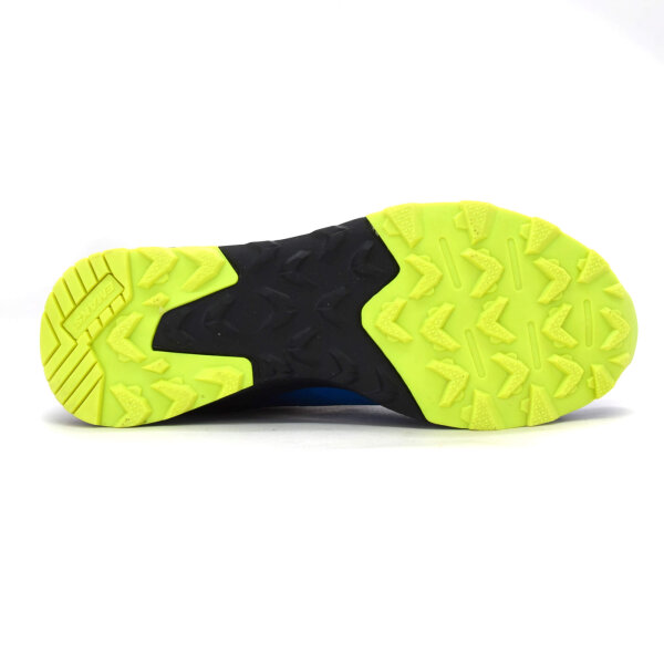 SPORTSCHUHE