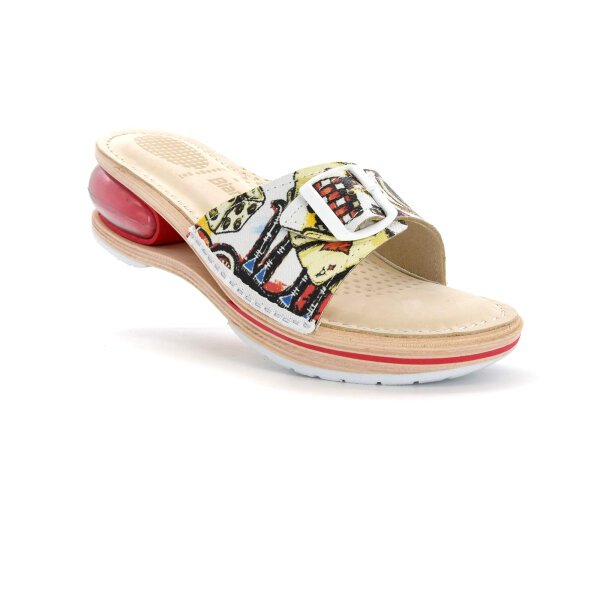 CLOGS MIT KISSEN