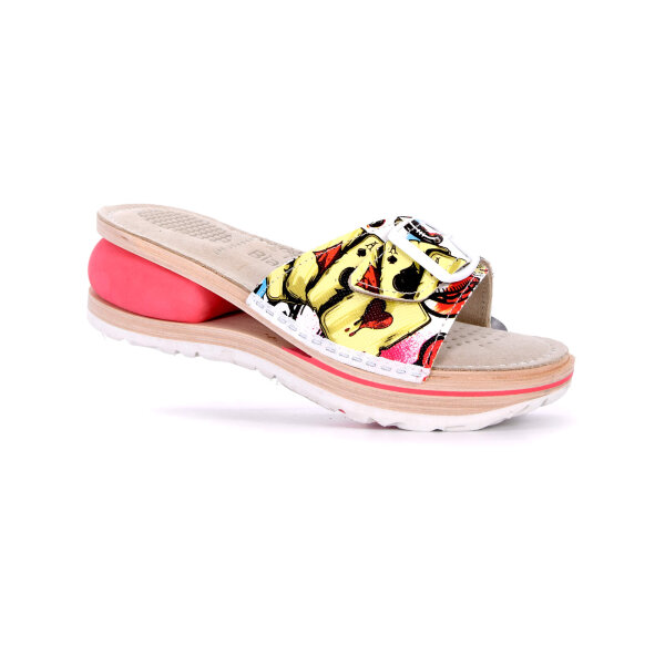 CLOGS MIT KISSEN