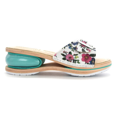 CLOGS MIT KISSEN