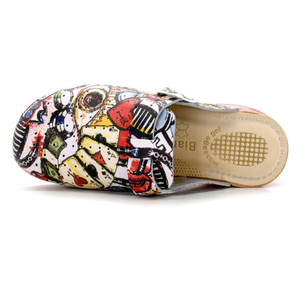 CLOGS MIT KISSEN