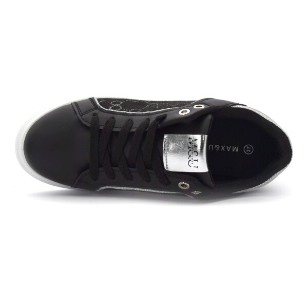 SPORTSCHUHE