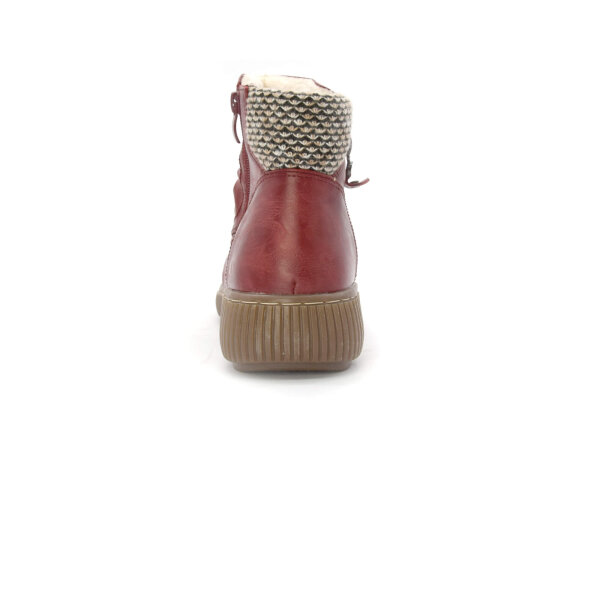 STIEFELETTEN