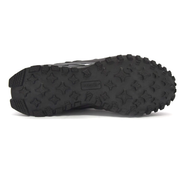SPORTSCHUHE