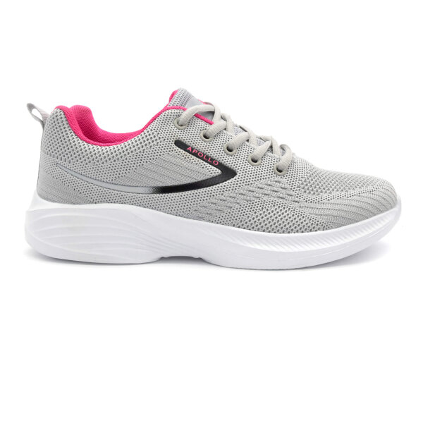 SPORTSCHUHE