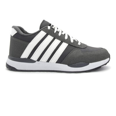 SPORTSCHUHE
