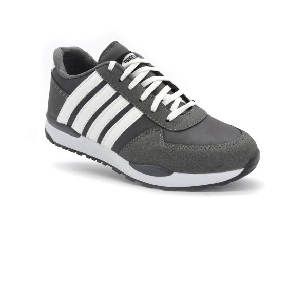 SPORTSCHUHE
