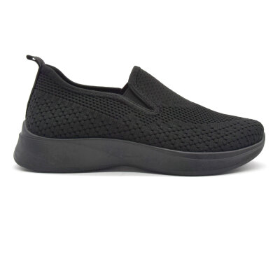 SPORTSCHUHE