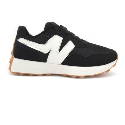 SPORTSCHUHE