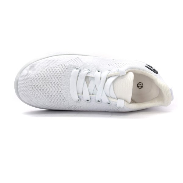 SPORTSCHUHE