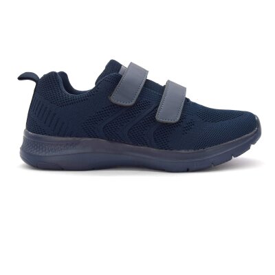SPORTSCHUHE