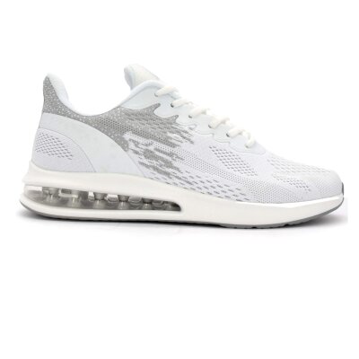 SPORTSCHUHE