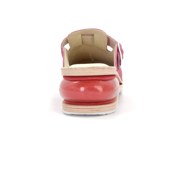 CLOGS MIT KISSEN