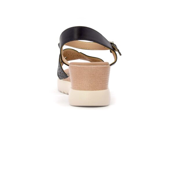 SANDALEN,
