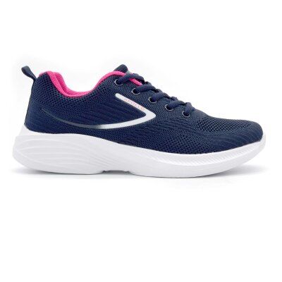 SPORTSCHUHE