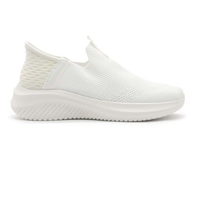 SPORTSCHUHE