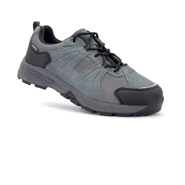 TREKKING SNEAKERS