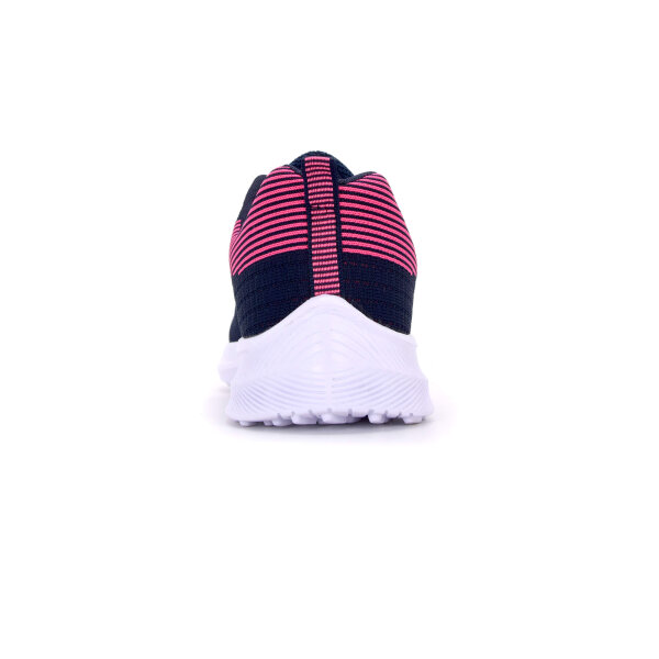 SPORTSCHUHE