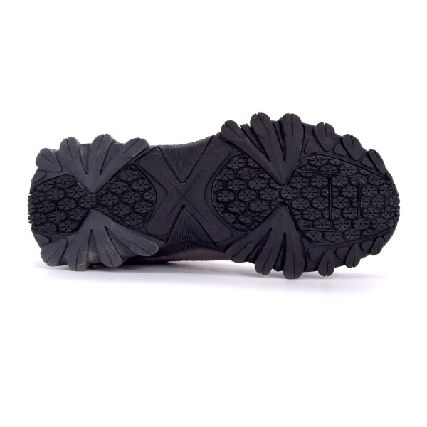 SPORTSCHUHE