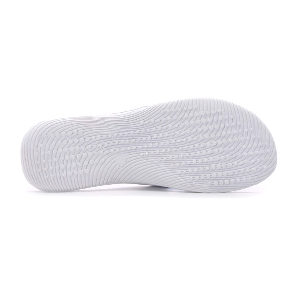 FLIP-FLOPS