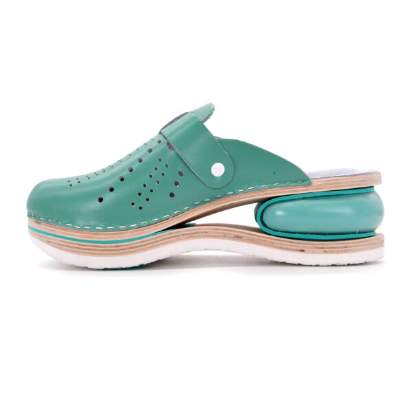 CLOGS MIT KISSEN