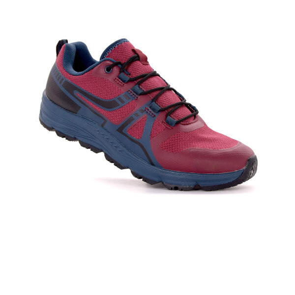 WALKING SNEAKERS