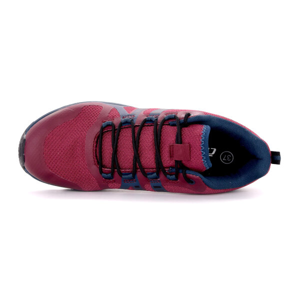 WALKING SNEAKERS