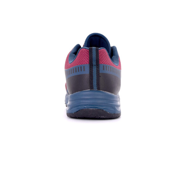 WALKING SNEAKERS