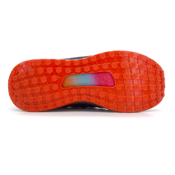 SPORTSCHUHE
