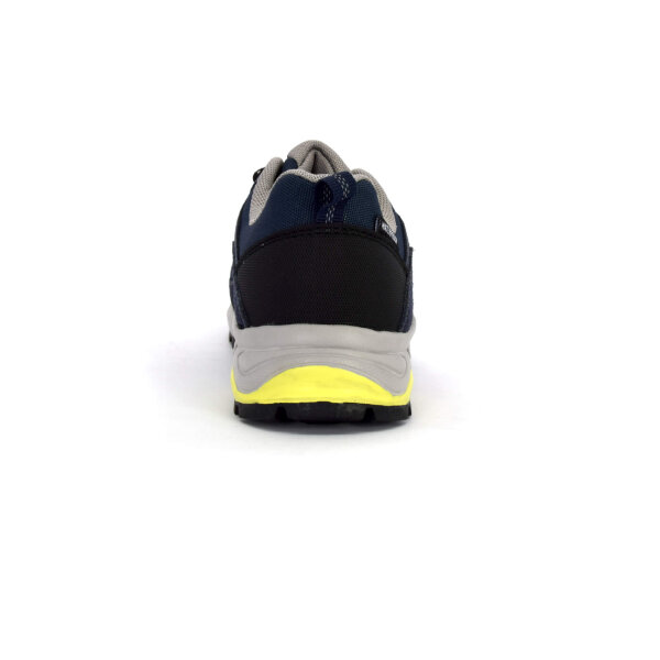 SPORTSCHUHE