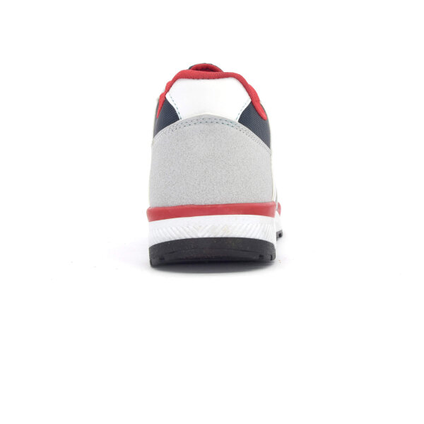 SPORTSCHUHE