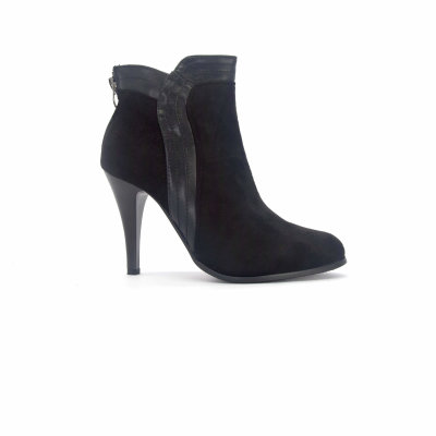 MODE STIEFELETTEN