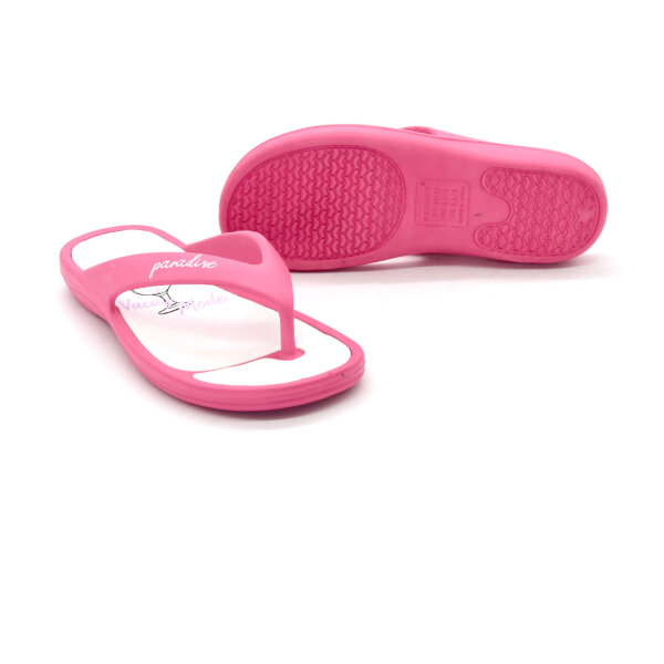 FLIP FLOPS