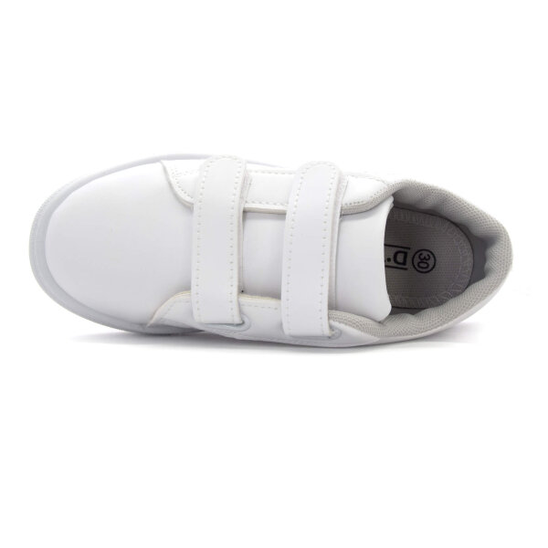 SPORTSCHUHE