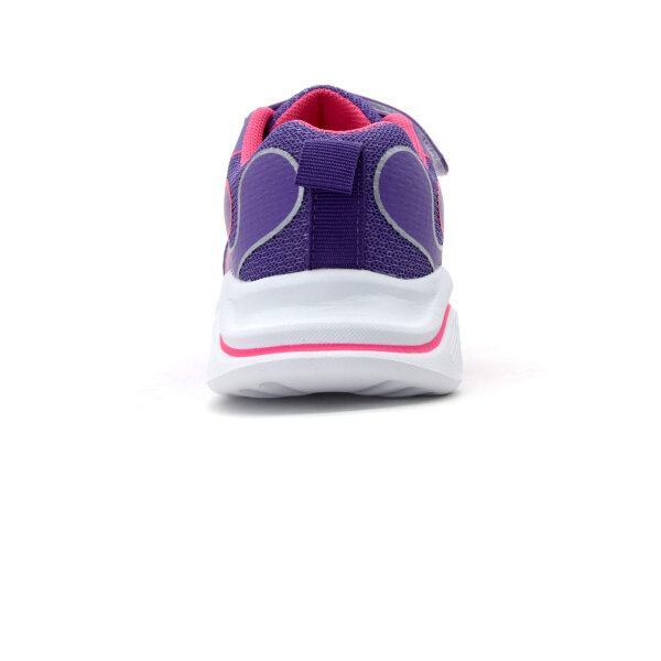 SPORTSCHUHE