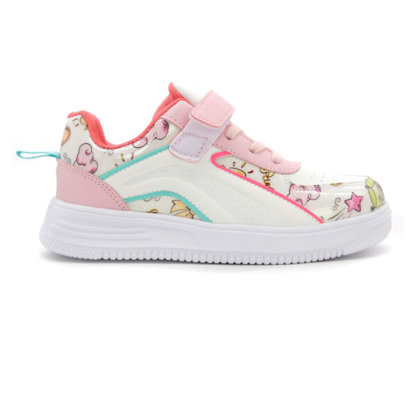 SPORTSCHUHE