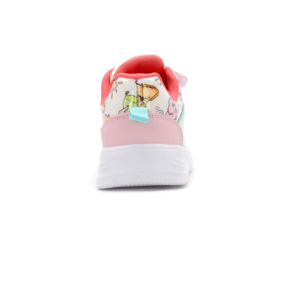 SPORTSCHUHE