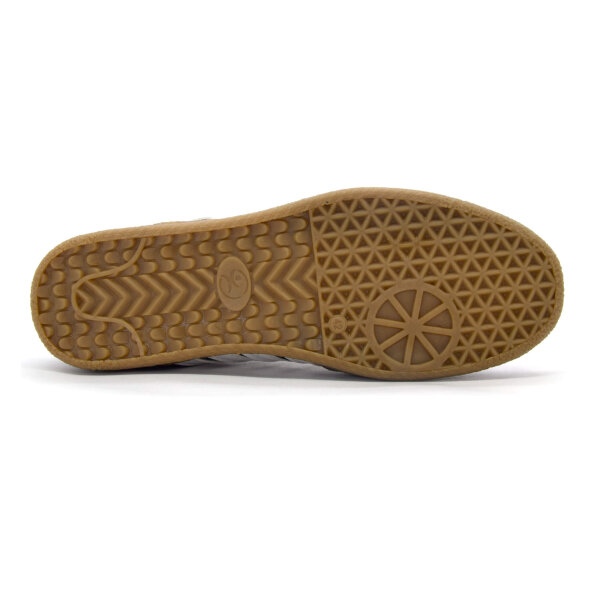SPORTSCHUHE