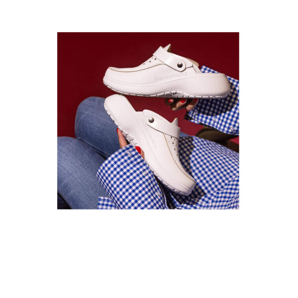 ANATOMISCHE CLOGS