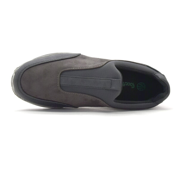 SPORTSCHUHE