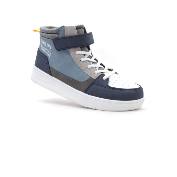 SPORTSCHUHE
