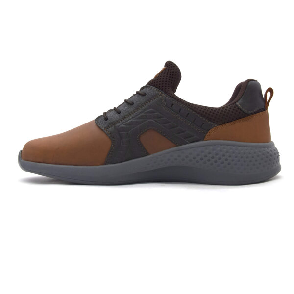SPORTSCHUHE